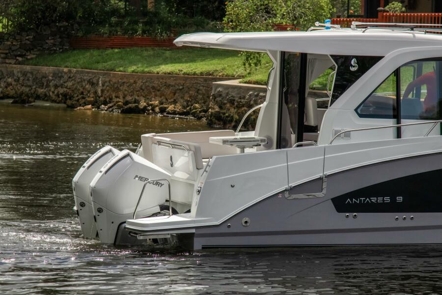 27' 2026 Beneteau Antares 9