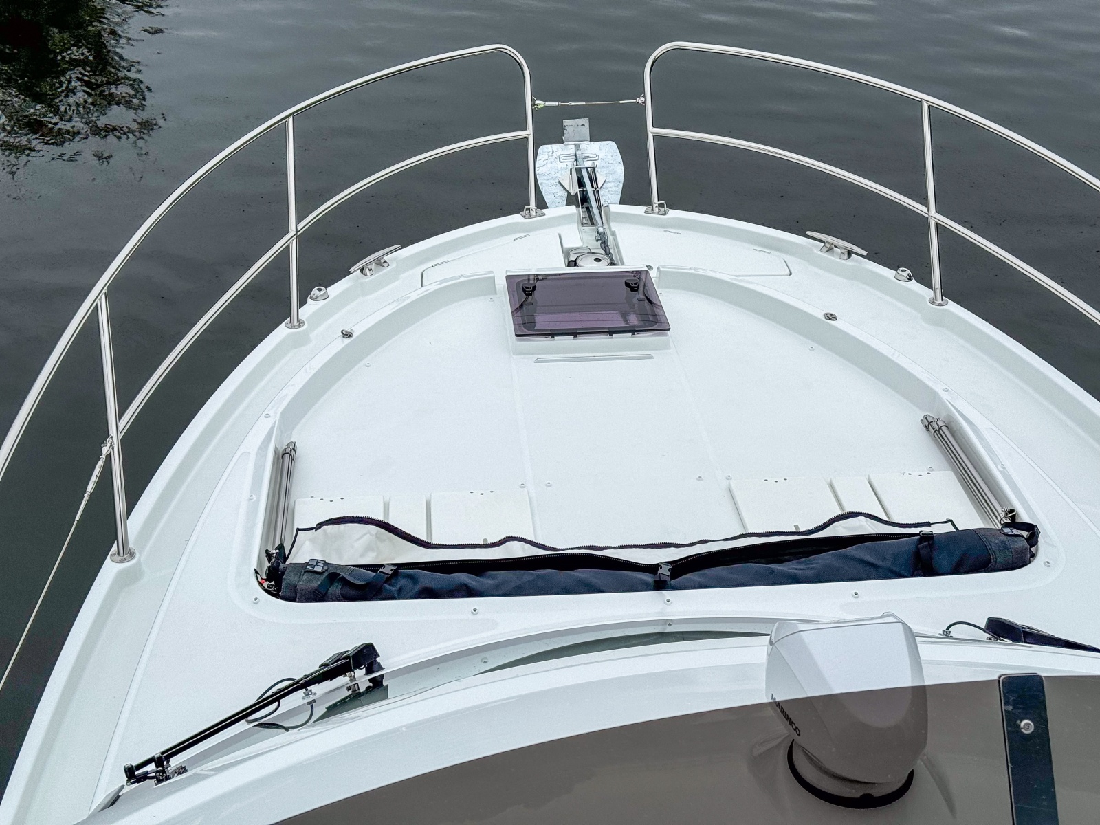 36' 2026 Beneteau Antares 11
