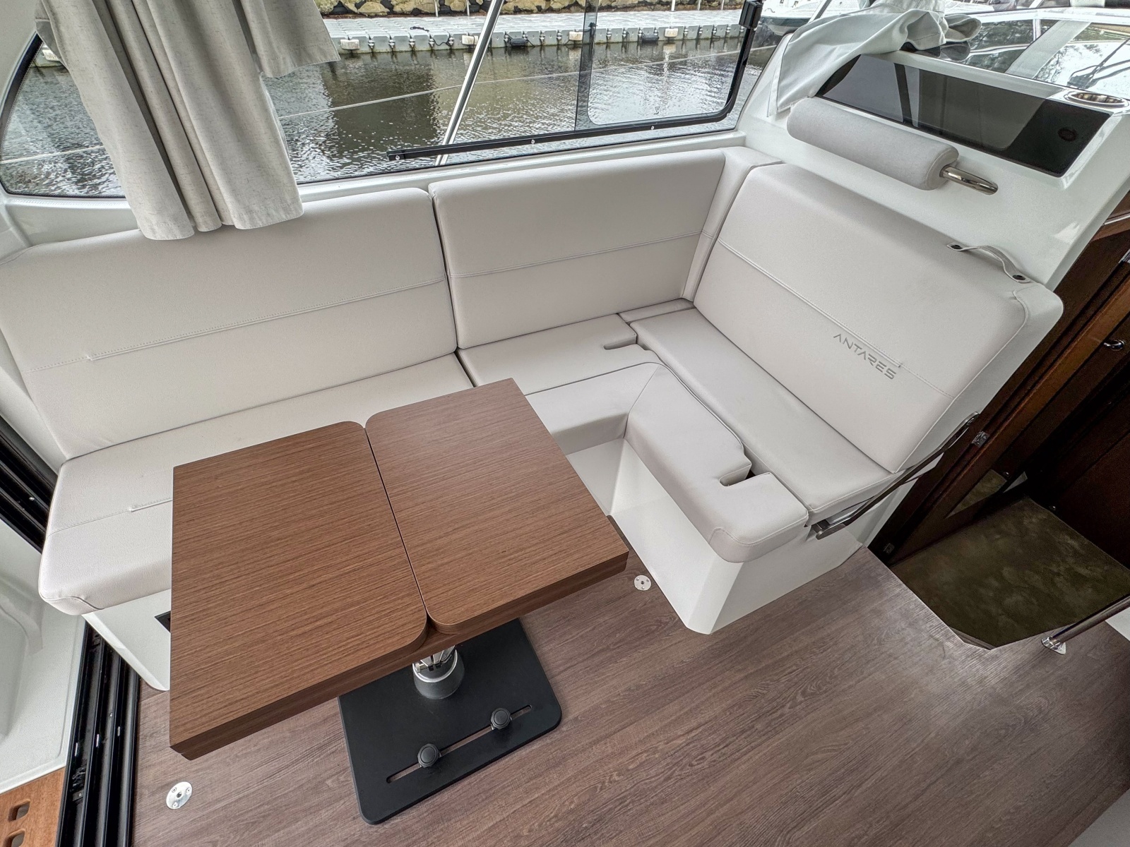 36ft Beneteau Yacht For Sale