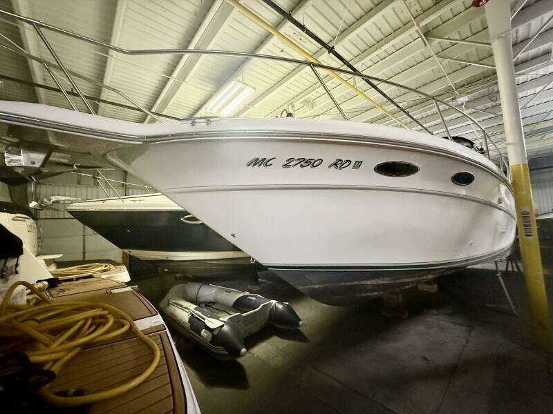 33ft Sea Ray Yacht For Sale