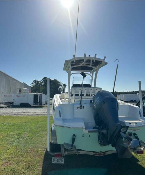 22' 2021 Wellcraft 222 Fisherman