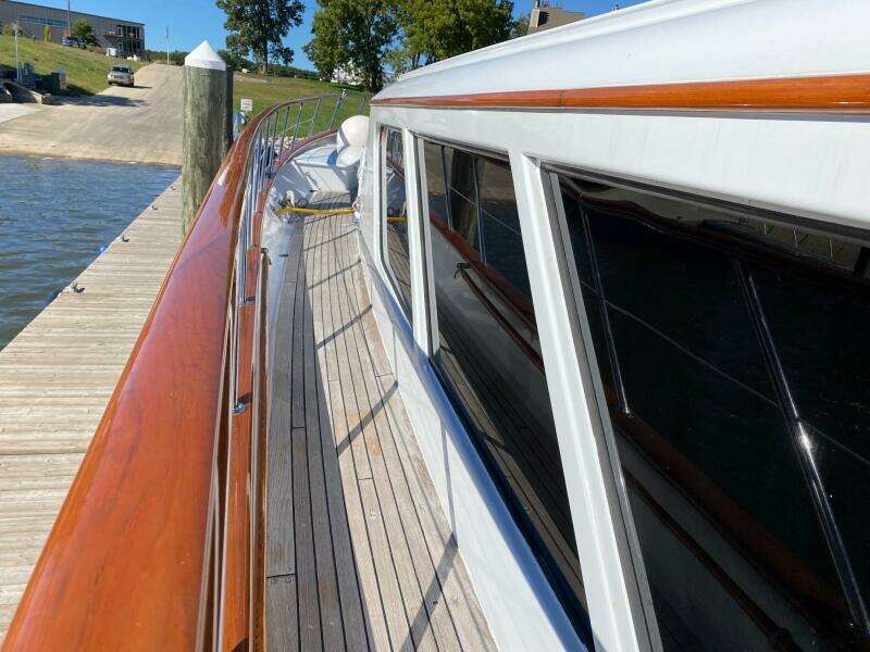 80ft Burger Yacht For Sale