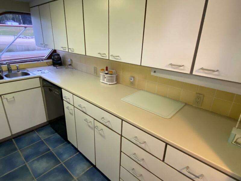 80ft Burger Yacht For Sale