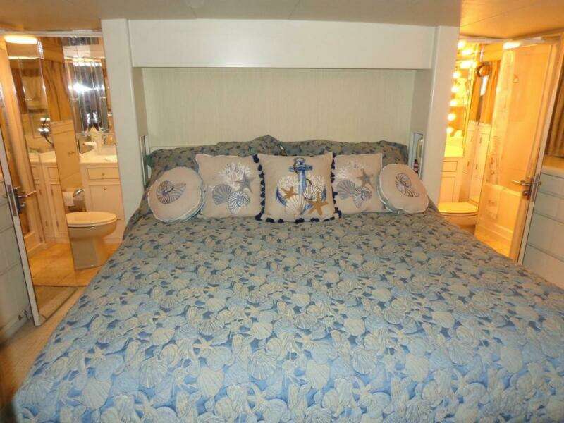 80ft Burger Yacht For Sale