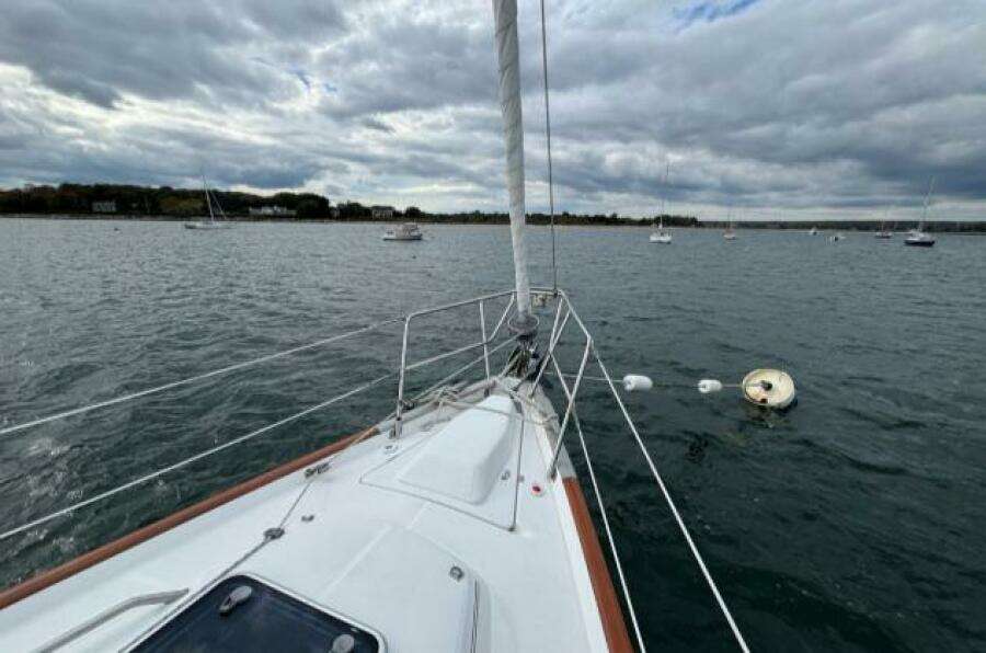 A Domani 40ft Beneteau Yacht For Sale