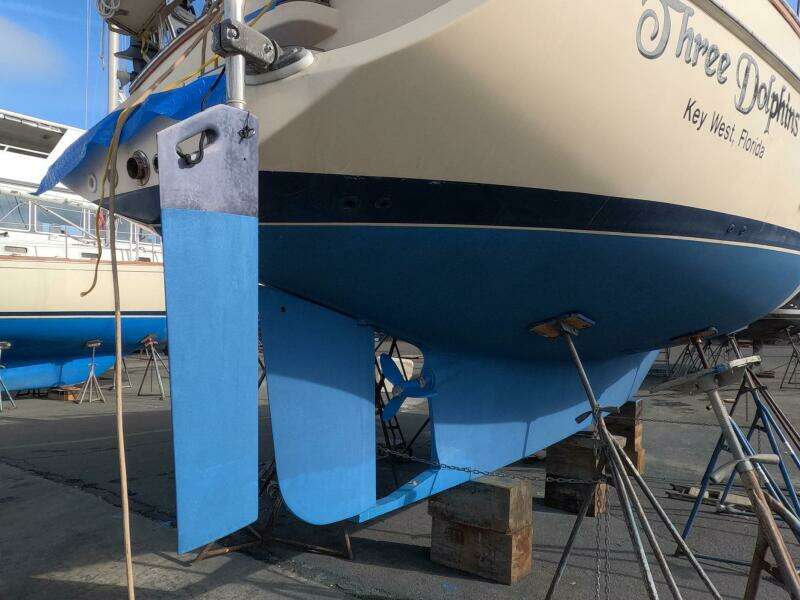3 DOLPHINS 37ft Island Packet Yacht For Sale