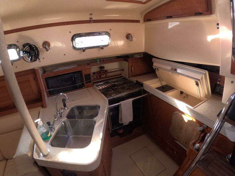 3 DOLPHINS 37ft Island Packet Yacht For Sale