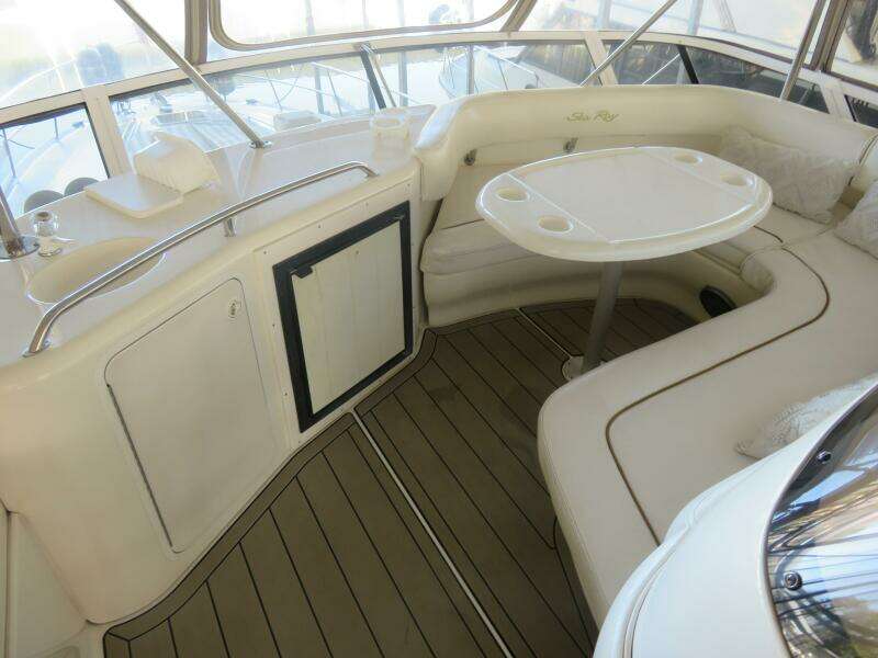 48ft Sea Ray Yacht For Sale