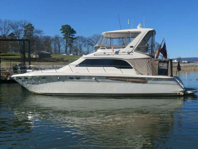 48ft Sea Ray Yacht For Sale