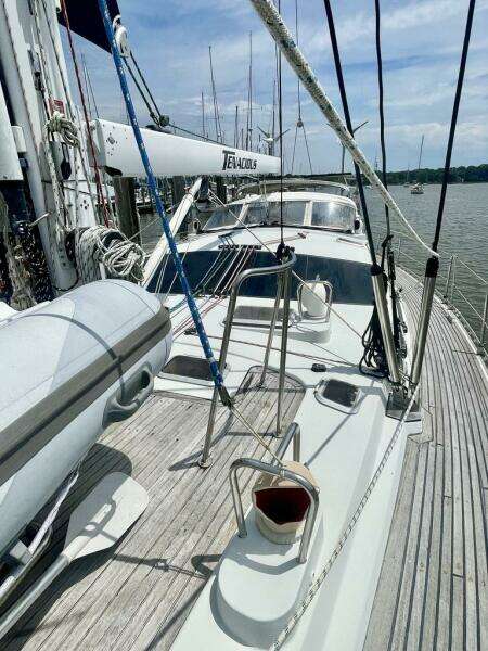TENACIOUS 54ft Feeling Yacht For Sale