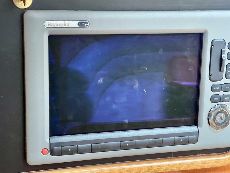 54' 1997 Feeling 546