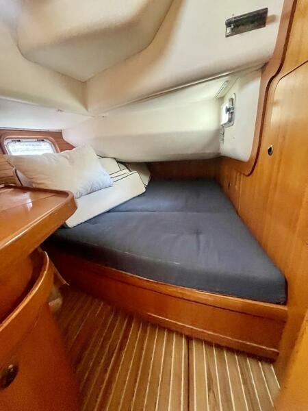 54' 1997 Feeling 546