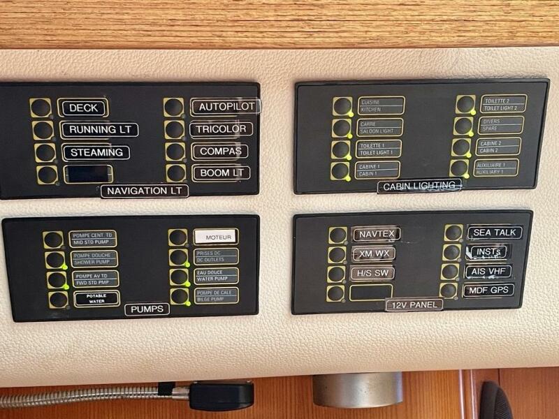 54' 1997 Feeling 546