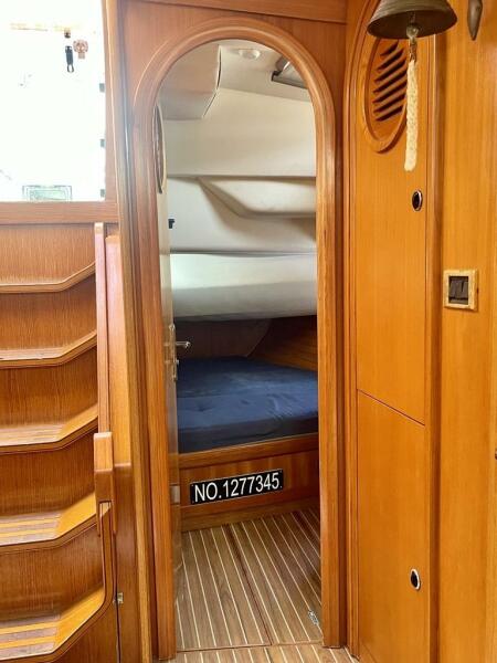 54' 1997 Feeling 546