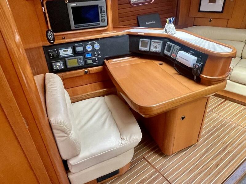 54' 1997 Feeling 546