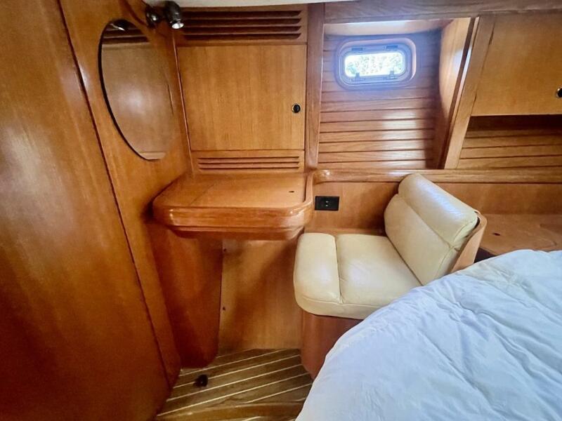 54' 1997 Feeling 546