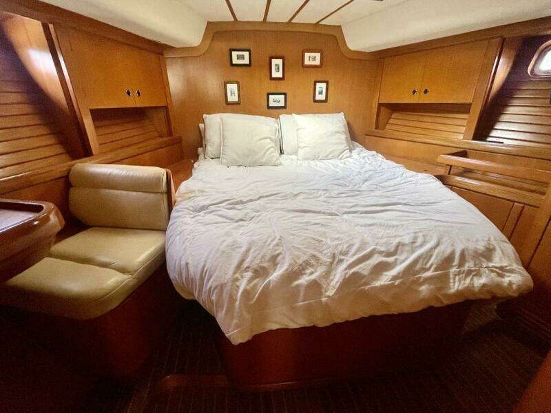 TENACIOUS 54ft Feeling Yacht For Sale