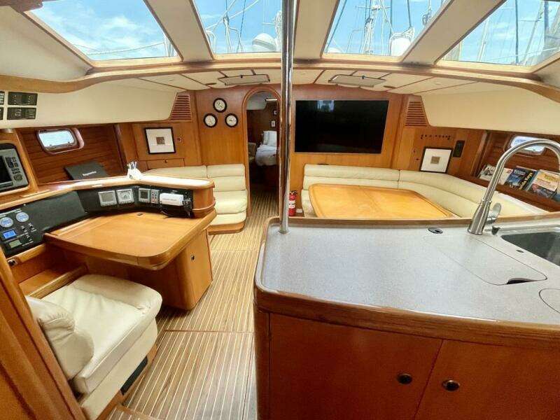 TENACIOUS 54ft Feeling Yacht For Sale