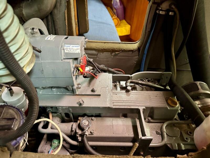 54' 1997 Feeling 546