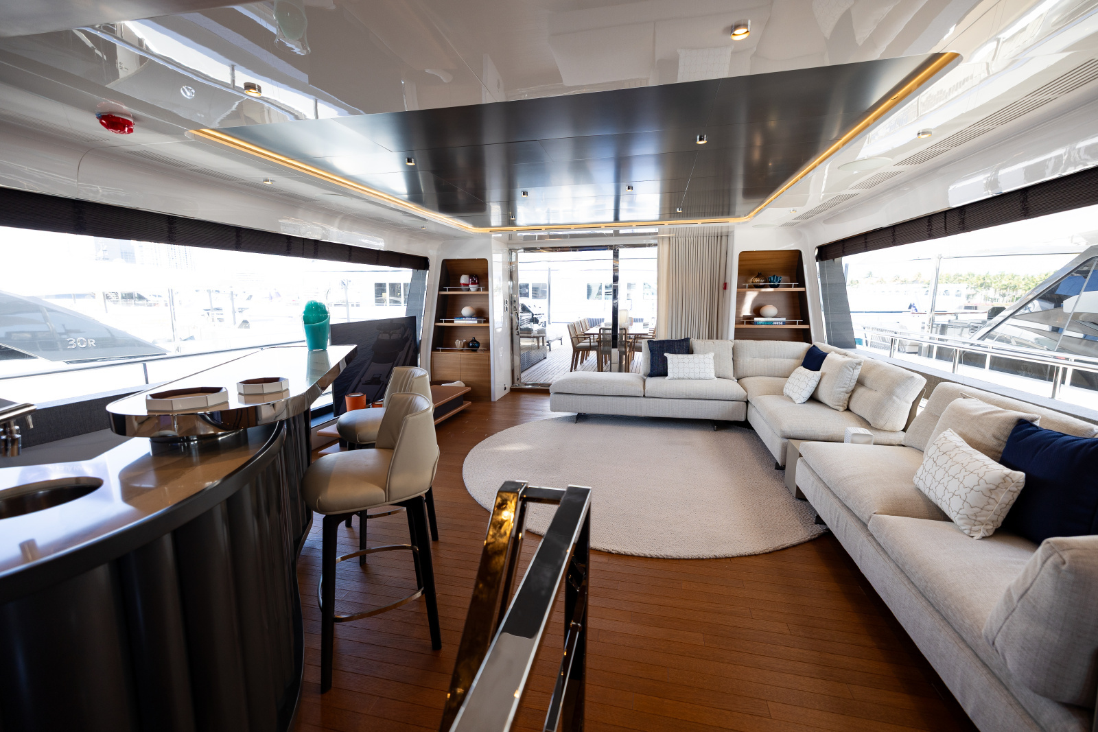 113ft Ocean Alexander Yacht For Sale