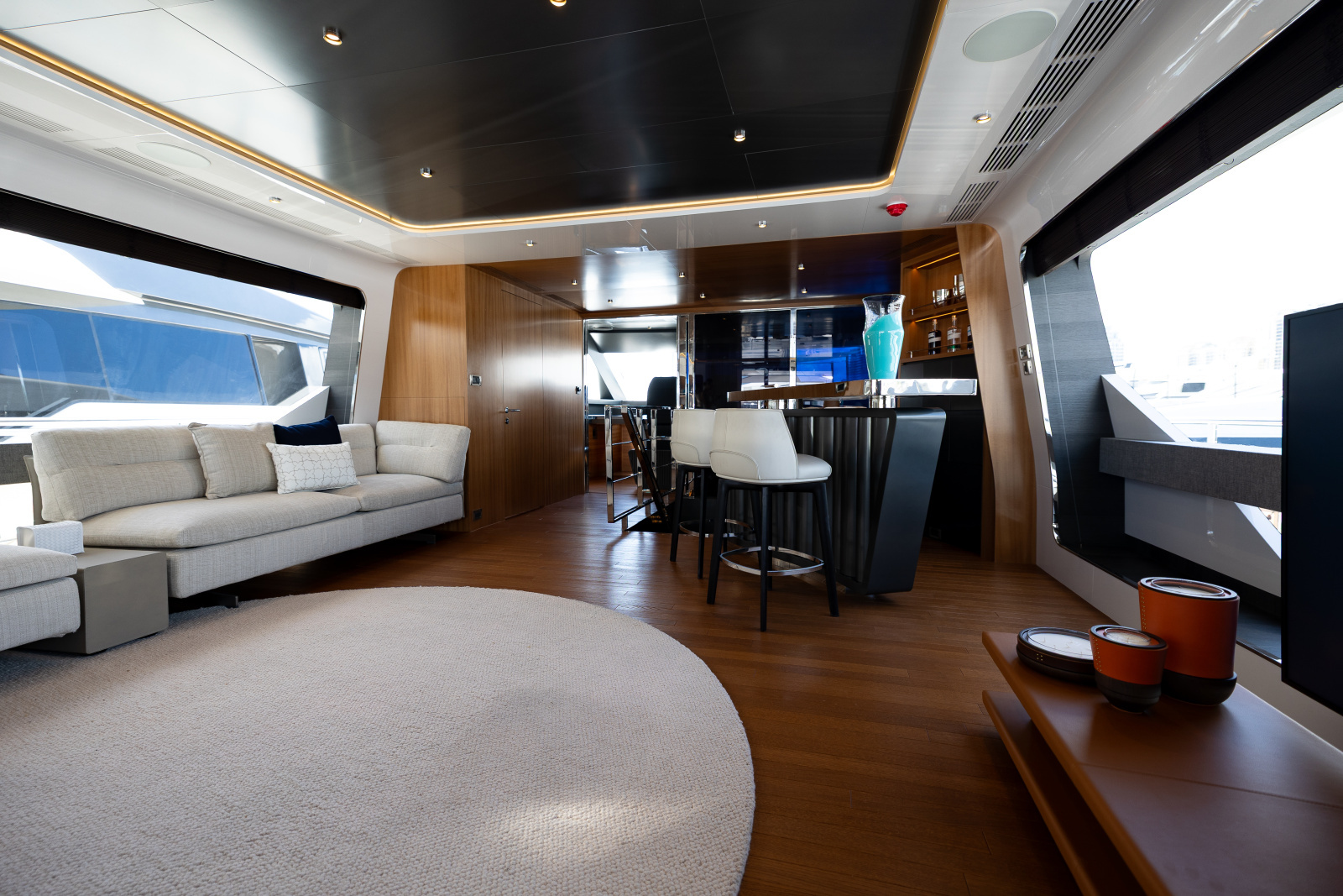 113ft Ocean Alexander Yacht For Sale