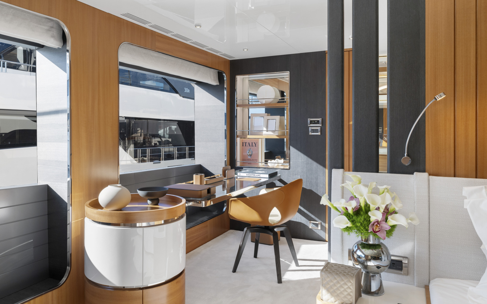 113ft Ocean Alexander Yacht For Sale