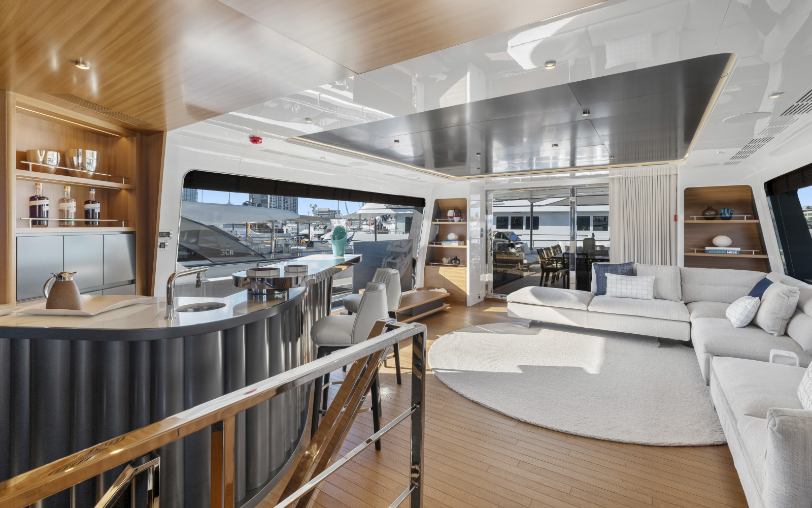 113ft Ocean Alexander Yacht For Sale