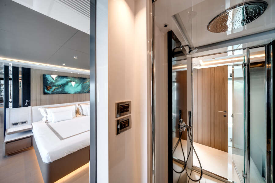 113ft Ocean Alexander Yacht For Sale