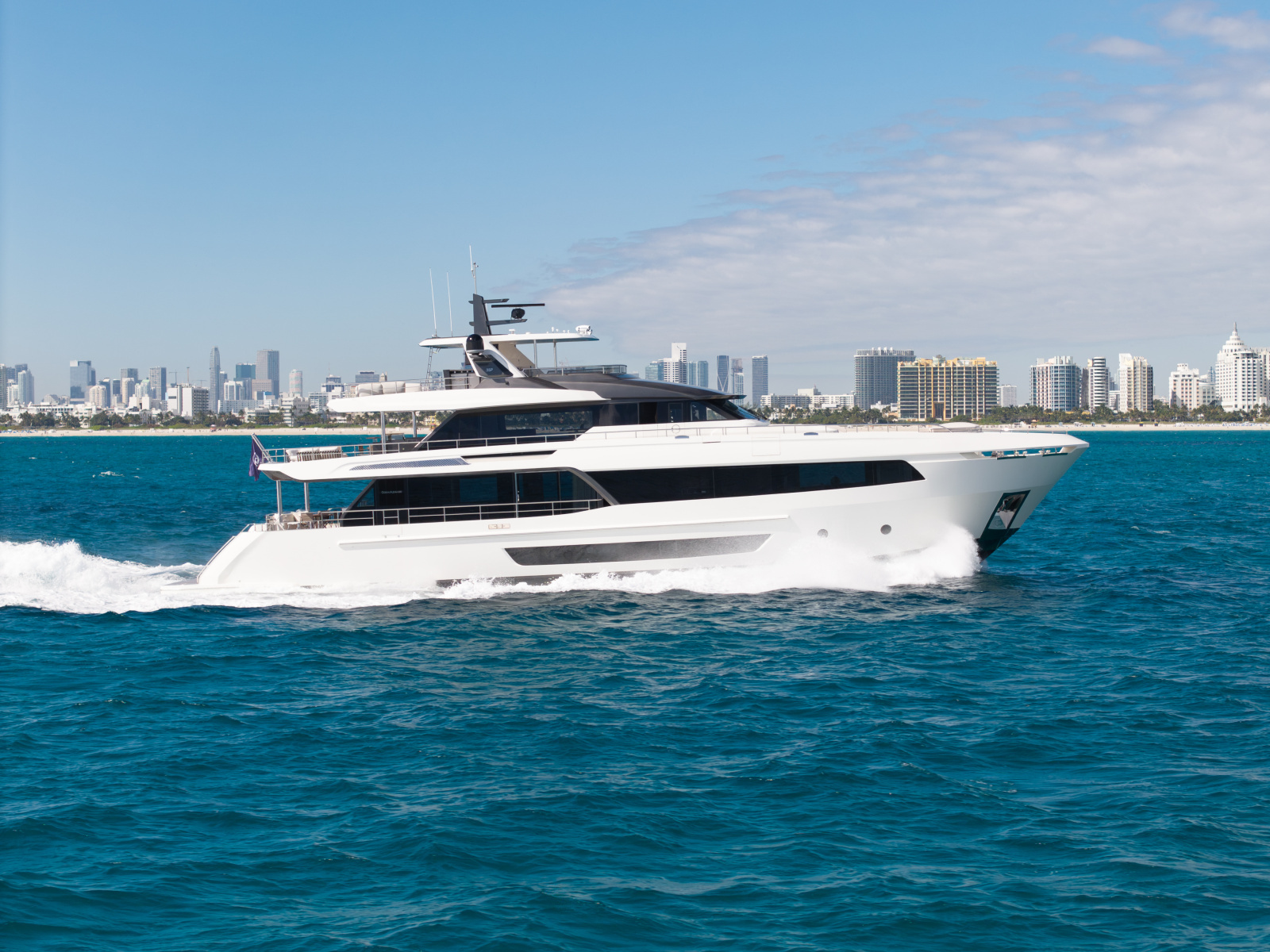 113ft Ocean Alexander Yacht For Sale