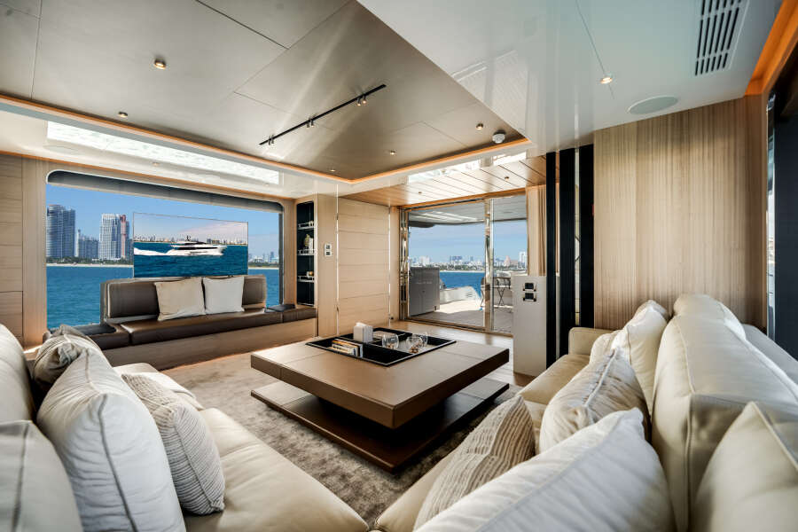 113ft Ocean Alexander Yacht For Sale