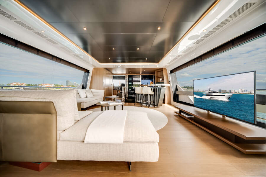 113ft Ocean Alexander Yacht For Sale