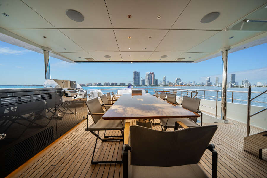 113ft Ocean Alexander Yacht For Sale