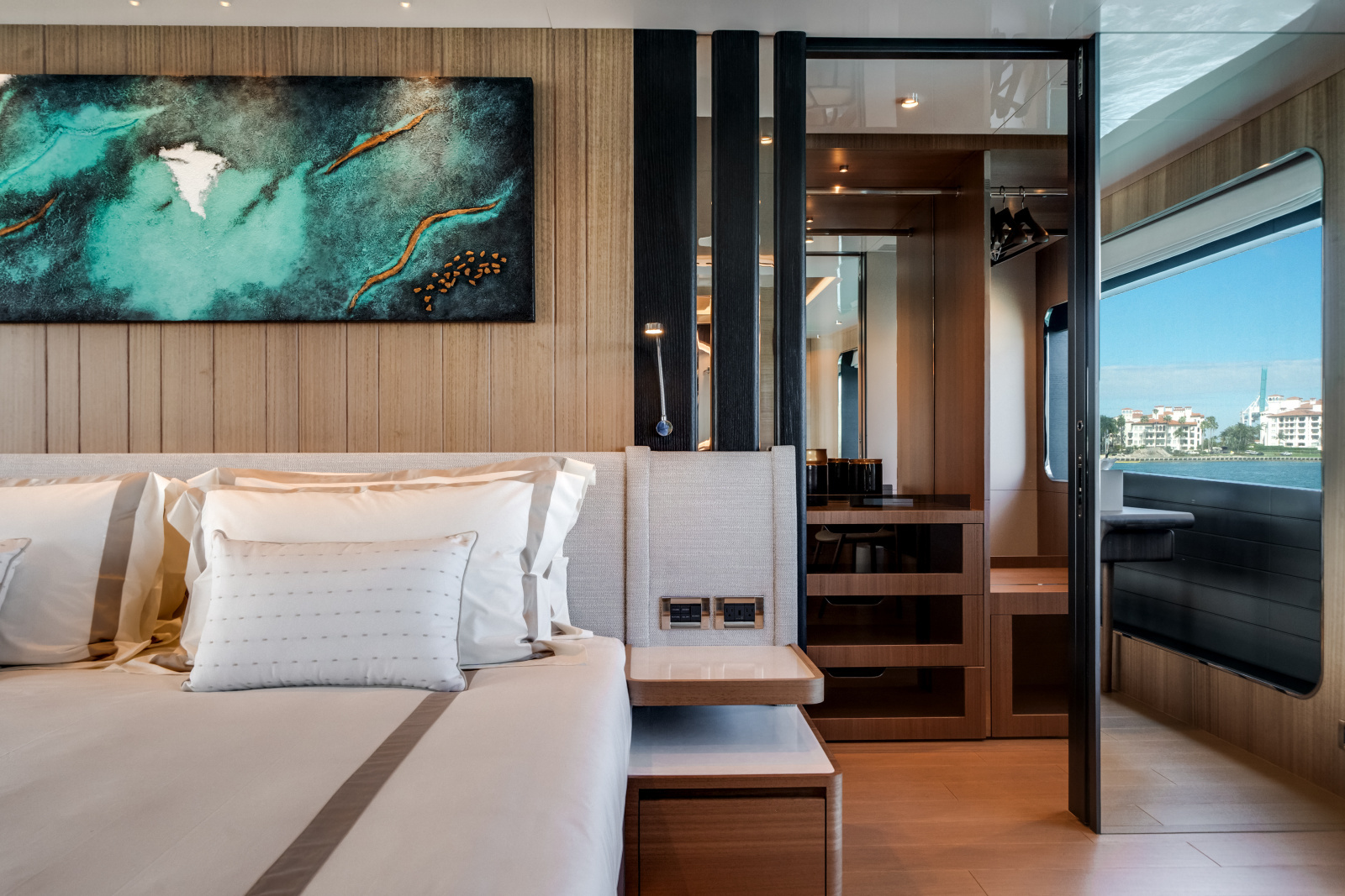 113ft Ocean Alexander Yacht For Sale