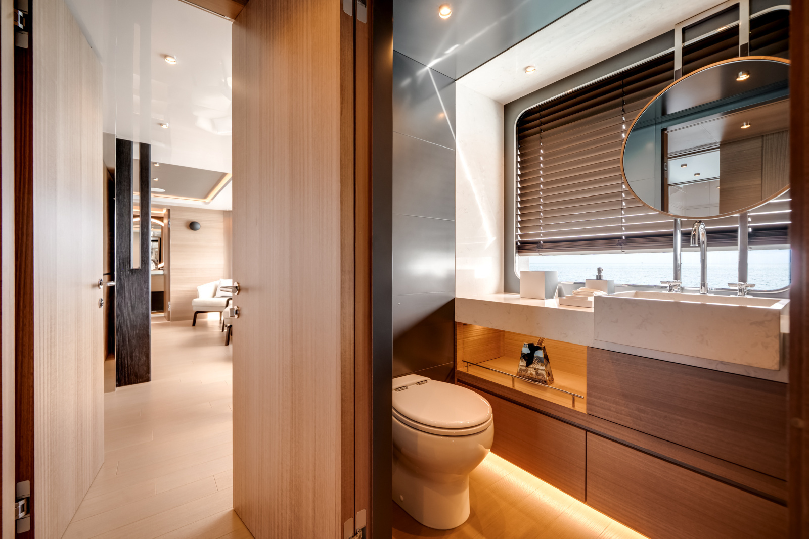 113ft Ocean Alexander Yacht For Sale