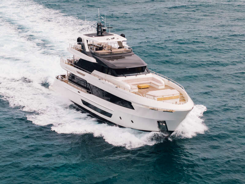 113ft Ocean Alexander Yacht For Sale