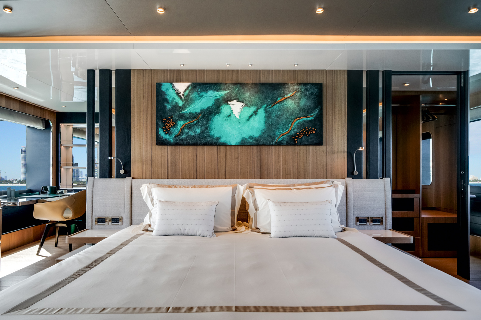 113ft Ocean Alexander Yacht For Sale
