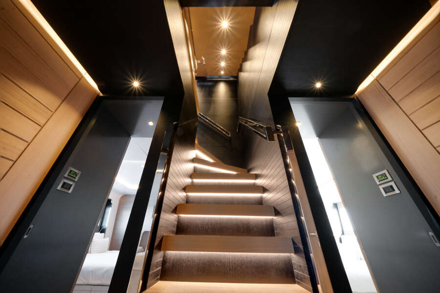 113ft Ocean Alexander Yacht For Sale