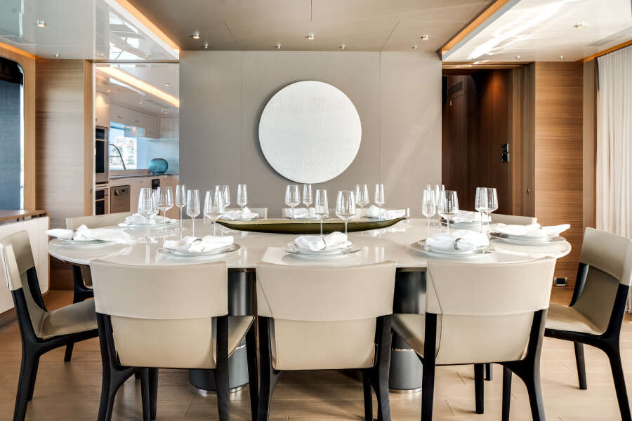 113ft Ocean Alexander Yacht For Sale