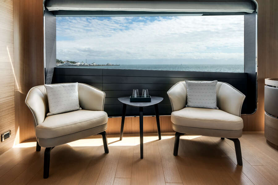 113ft Ocean Alexander Yacht For Sale