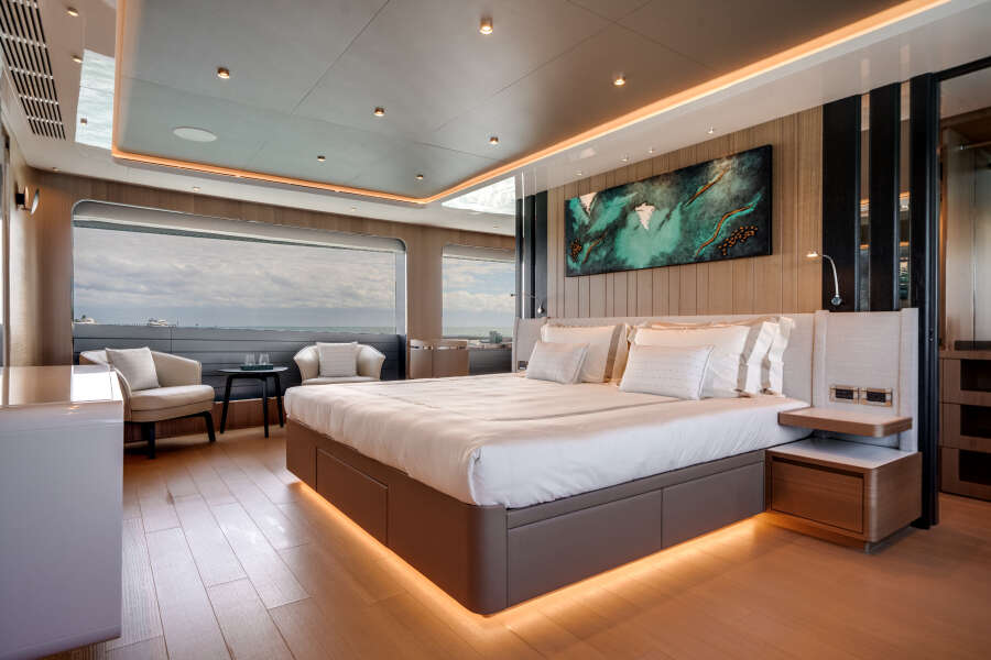 113ft Ocean Alexander Yacht For Sale