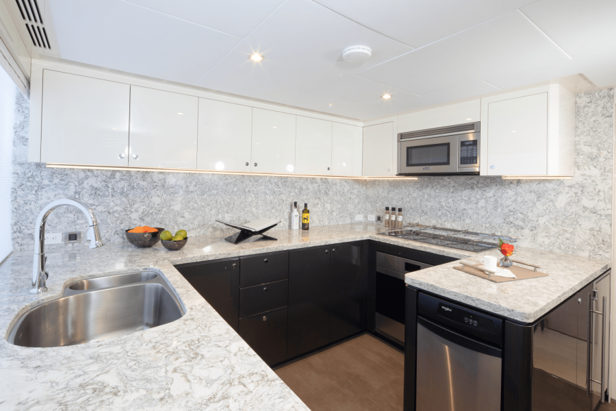 106ft Ocean Alexander Yacht For Sale