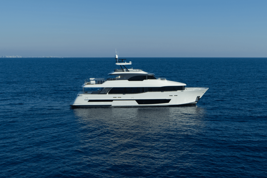 117ft Ocean Alexander Yacht For Sale