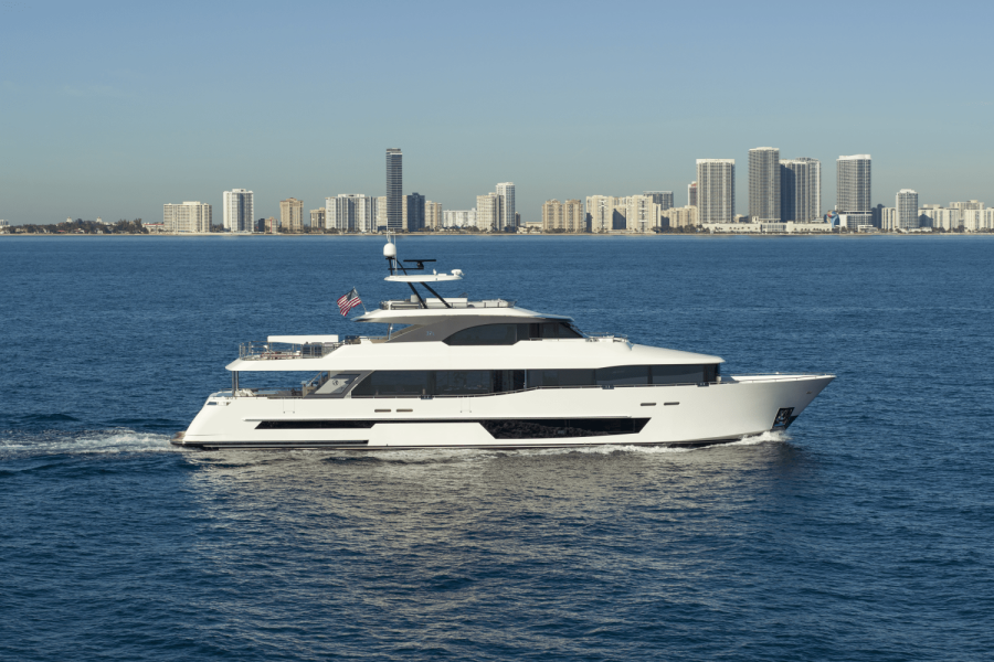 117ft Ocean Alexander Yacht For Sale