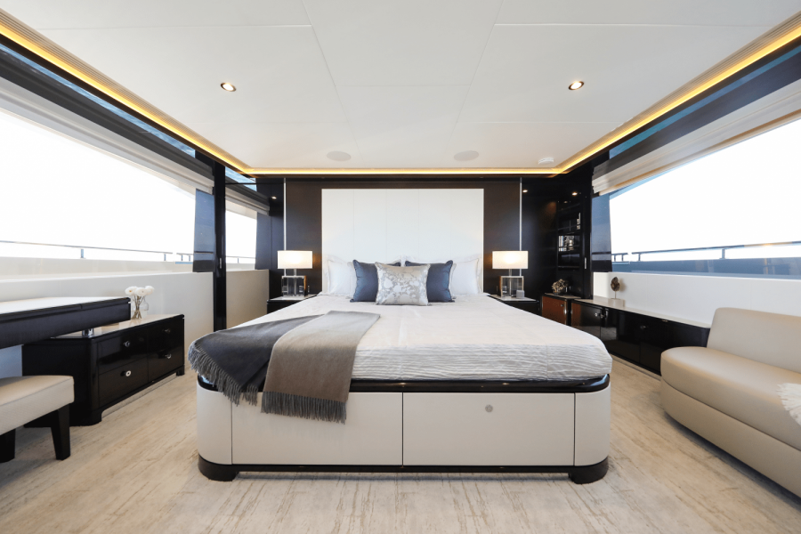 117ft Ocean Alexander Yacht For Sale