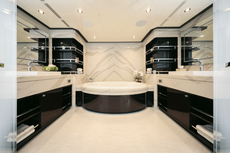 117ft Ocean Alexander Yacht For Sale