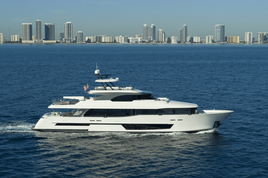 117ft Ocean Alexander Yacht For Sale