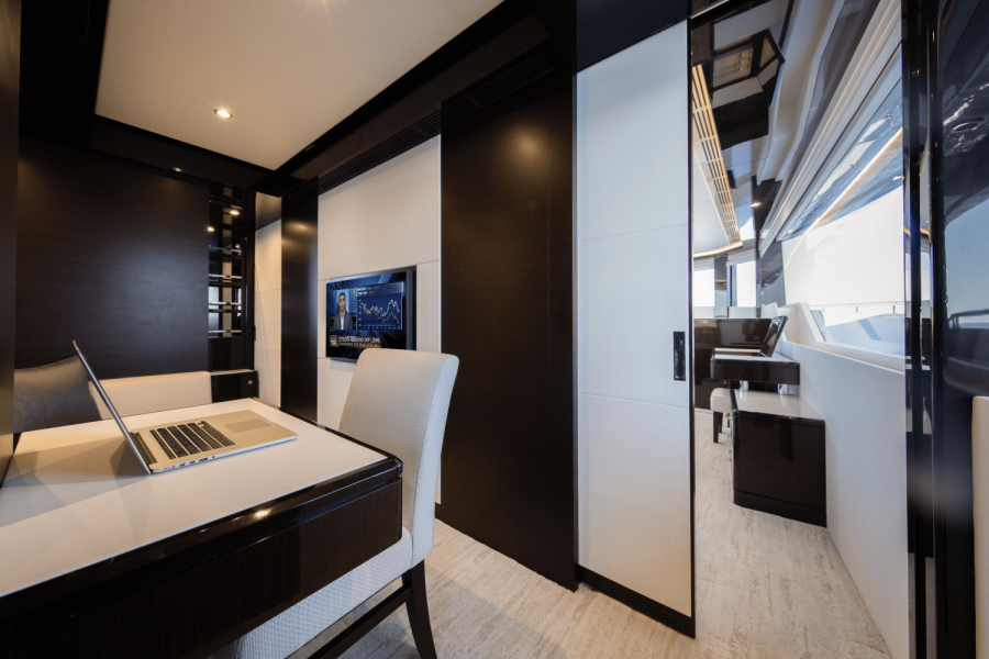 117ft Ocean Alexander Yacht For Sale