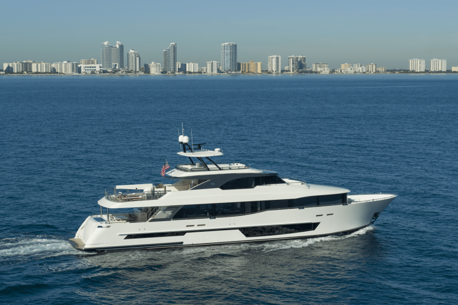 117ft Ocean Alexander Yacht For Sale