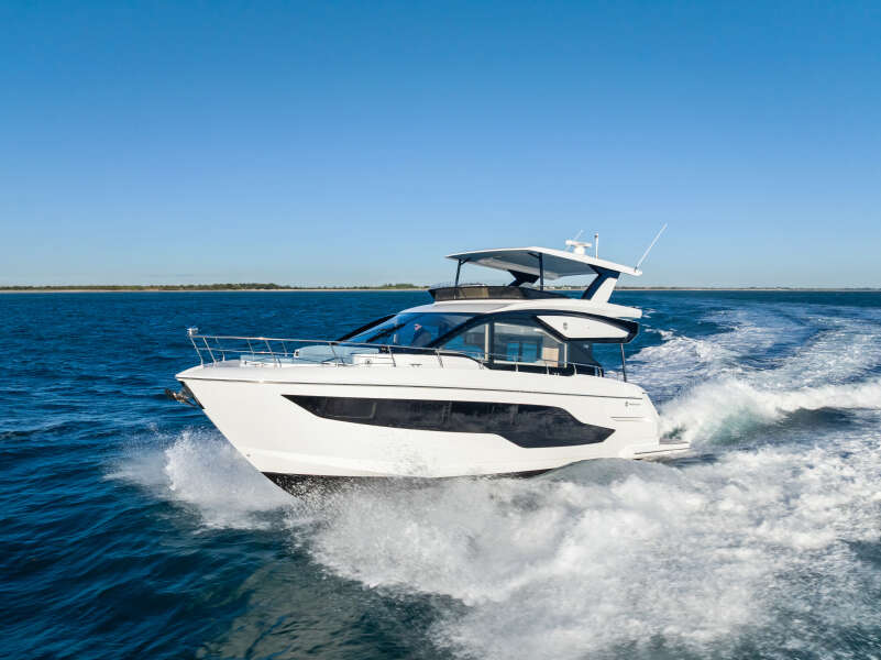 50ft Cruisers Yachts Yacht For Sale