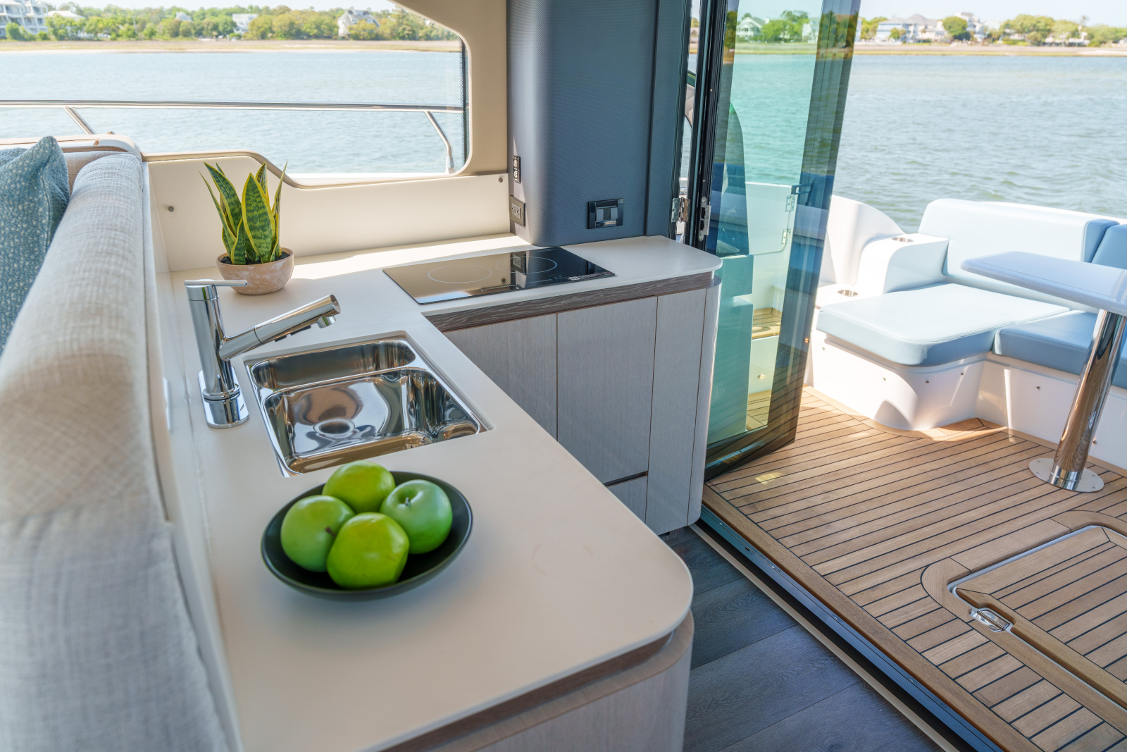 50ft Cruisers Yachts Yacht For Sale